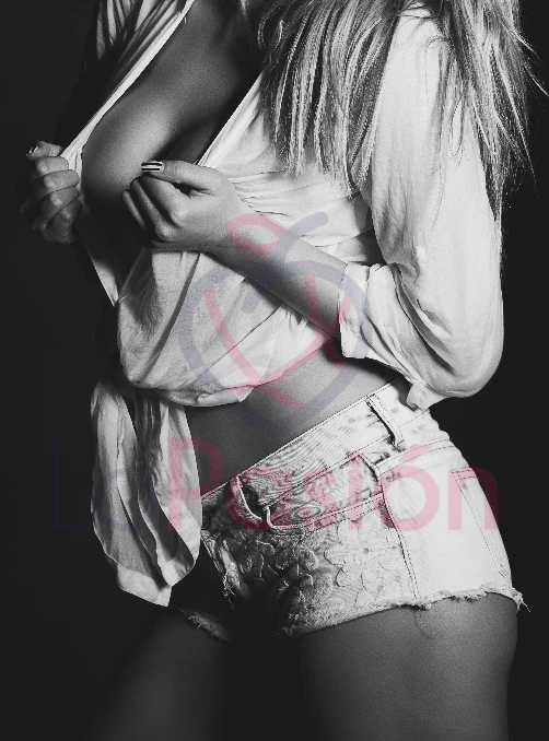 Emma under - Foto Principal