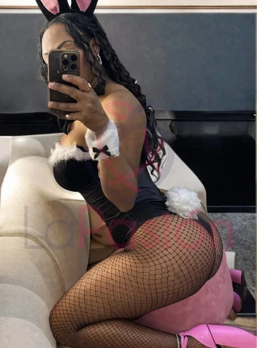 Escort latina en Los Leones
